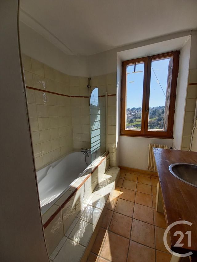 Afficher la photo en grand Appartement F4 à vendre - 5 pièces - 117.0 m2 - ANNONAY - 07 - RHONE-ALPES - Century 21 Abita Immobilier