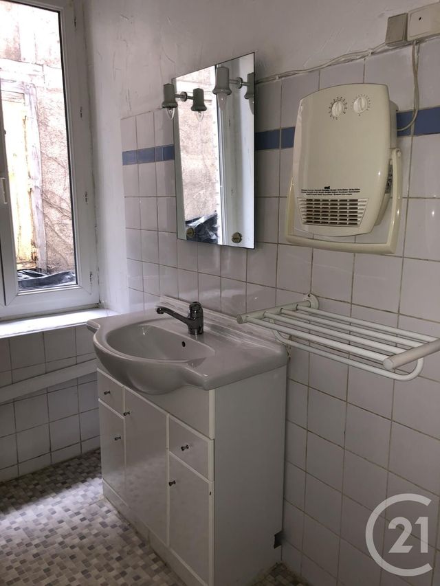 Appartement T2 à louer - 2 pièces - 54.0 m2 - ANNONAY - 07 - RHONE-ALPES - Century 21 Abita Immobilier Appartement T2 à louer - 2 pièces - 54.0 m2 - ANNONAY - 07 - RHONE-ALPES - Century 21 Abita Immobilier