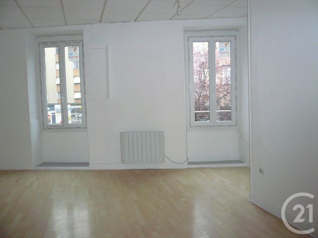 Appartement T2 à louer - 2 pièces - 54.0 m2 - ANNONAY - 07 - RHONE-ALPES - Century 21 Abita Immobilier Appartement T2 à louer - 2 pièces - 54.0 m2 - ANNONAY - 07 - RHONE-ALPES - Century 21 Abita Immobilier