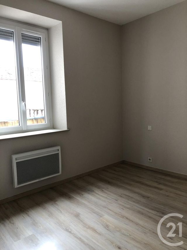 Appartement T2 à louer - 2 pièces - 40.0 m2 - SARRAS - 07 - RHONE-ALPES - Century 21 Abita Immobilier Appartement T2 à louer - 2 pièces - 40.0 m2 - SARRAS - 07 - RHONE-ALPES - Century 21 Abita Immobilier
