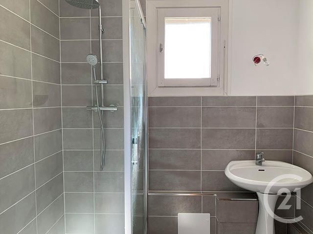 Appartement F5 à louer - 5 pièces - 94.0 m2 - BOURG ARGENTAL - 42 - RHONE-ALPES - Century 21 Abita Immobilier Appartement F5 à louer - 5 pièces - 94.0 m2 - BOURG ARGENTAL - 42 - RHONE-ALPES - Century 21 Abita Immobilier