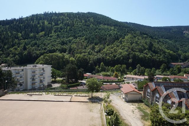 Appartement F5 à louer - 5 pièces - 94.0 m2 - BOURG ARGENTAL - 42 - RHONE-ALPES - Century 21 Abita Immobilier Appartement F5 à louer - 5 pièces - 94.0 m2 - BOURG ARGENTAL - 42 - RHONE-ALPES - Century 21 Abita Immobilier