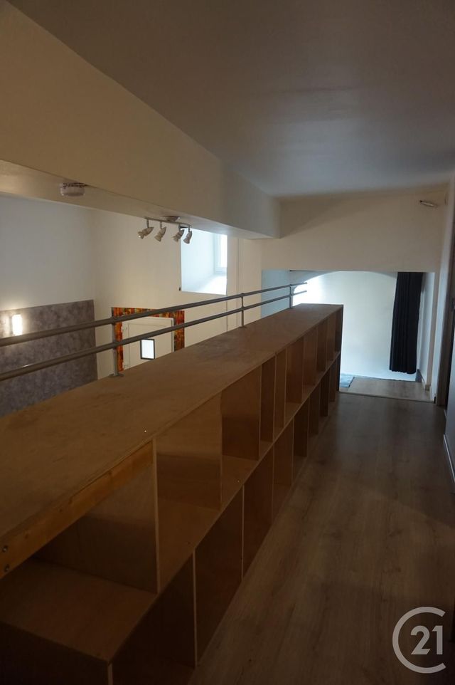 Appartement T2 à louer - 2 pièces - 57.0 m2 - ANNONAY - 07 - RHONE-ALPES - Century 21 Abita Immobilier Appartement T2 à louer - 2 pièces - 57.0 m2 - ANNONAY - 07 - RHONE-ALPES - Century 21 Abita Immobilier