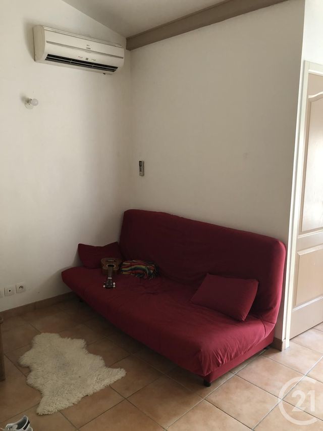 Afficher la photo en grand Studio à louer - 1 pièce - 25.0 m2 - ANNONAY - 07 - RHONE-ALPES - Century 21 Abita Immobilier