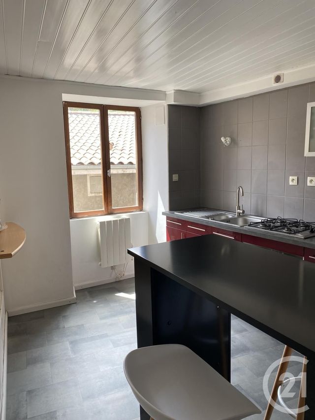 Afficher la photo en grand Studio à louer - 1 pièce - 37.0 m2 - ANNONAY - 07 - RHONE-ALPES - Century 21 Abita Immobilier
