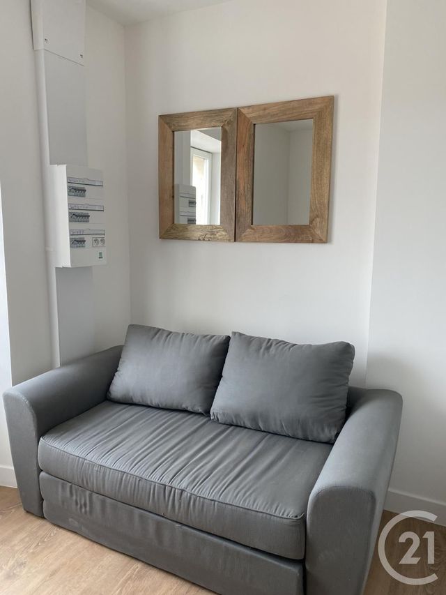 Afficher la photo en grand Studio à louer - 1 pièce - 26.0 m2 - ANNONAY - 07 - RHONE-ALPES - Century 21 Abita Immobilier