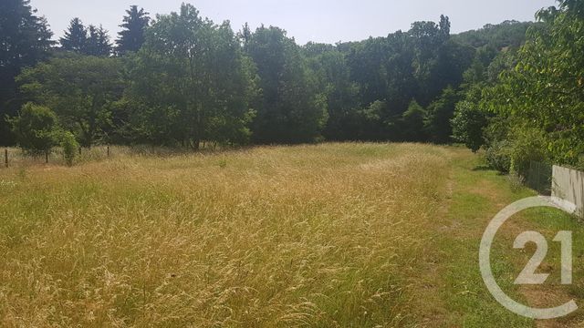 Afficher la photo en grand terrain à vendre - 2850.0 m2 - SATILLIEU - 07 - RHONE-ALPES - Century 21 Abita Immobilier