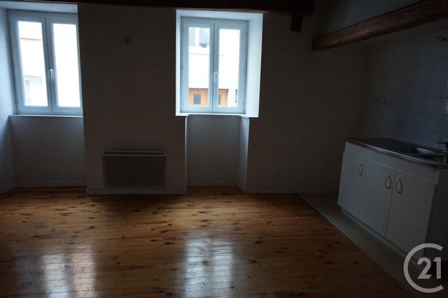Afficher la photo en grand Appartement T2 à louer - 2 pièces - 37.0 m2 - BOURG ARGENTAL - 42 - RHONE-ALPES - Century 21 Abita Immobilier