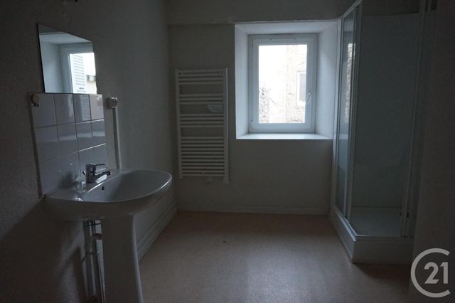 Afficher la photo en grand Appartement T2 à louer - 2 pièces - 37.0 m2 - BOURG ARGENTAL - 42 - RHONE-ALPES - Century 21 Abita Immobilier