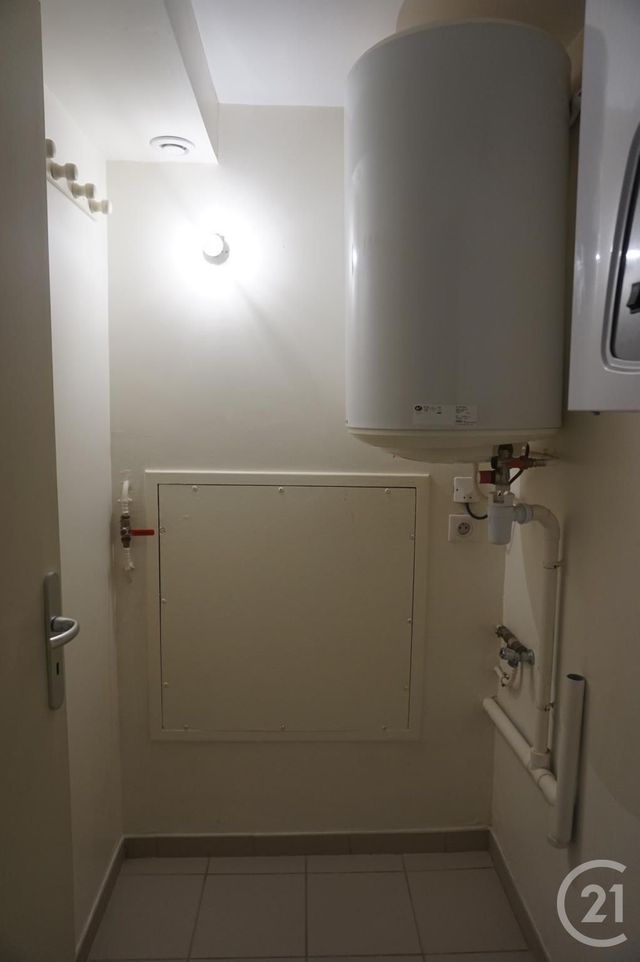 Afficher la photo en grand Appartement T2 à louer - 2 pièces - 39.43 m2 - ANNONAY - 07 - RHONE-ALPES - Century 21 Abita Immobilier