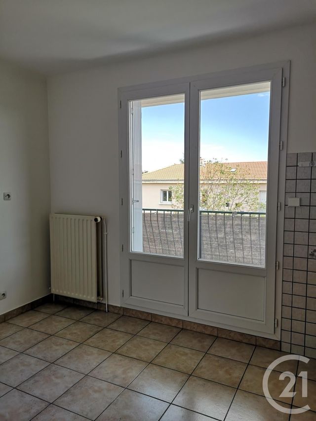 Afficher la photo en grand Appartement T3 à louer - 3 pièces - 76.0 m2 - ANNONAY - 07 - RHONE-ALPES - Century 21 Abita Immobilier
