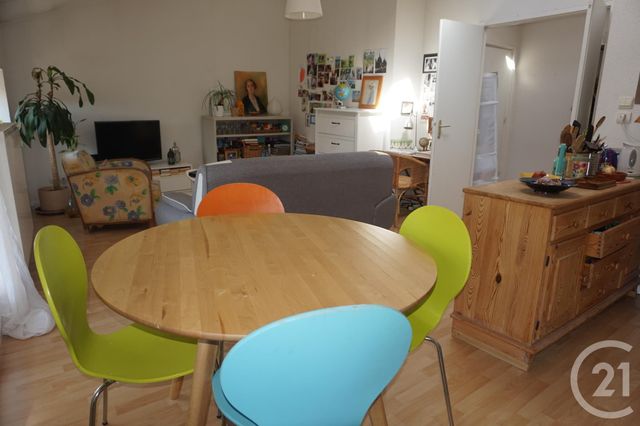 Appartement T3 à louer - 3 pièces - 57.0 m2 - BOURG ARGENTAL - 42 - RHONE-ALPES - Century 21 Abita Immobilier
