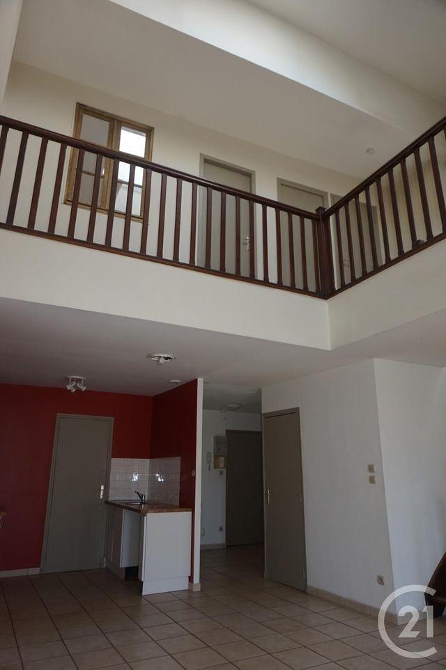 Appartement T4 à louer - 4 pièces - 120.0 m2 - BOURG ARGENTAL - 42 - RHONE-ALPES - Century 21 Abita Immobilier