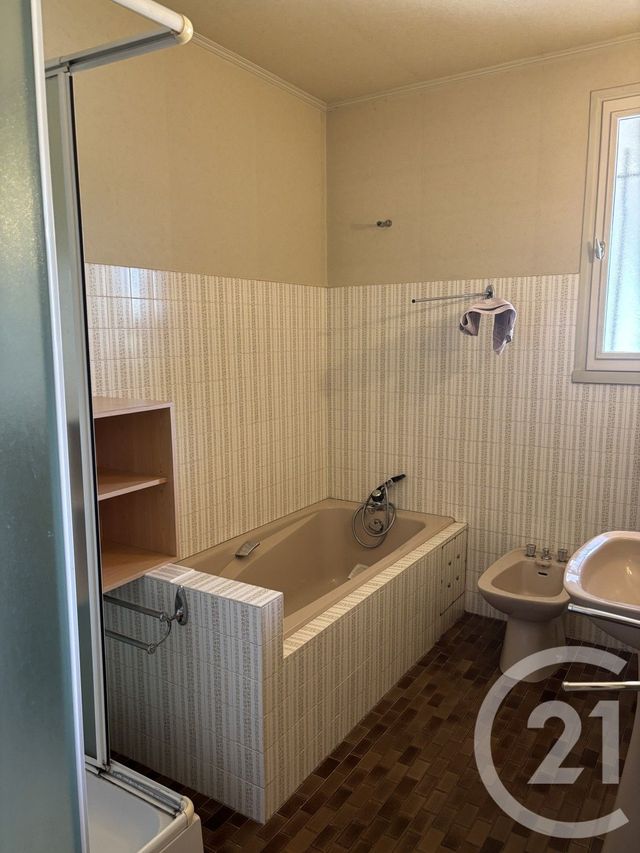 maison à vendre - 6 pièces - 184.91 m2 - ANNONAY - 07 - RHONE-ALPES - Century 21 Abita Immobilier