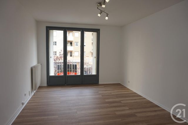 Appartement T4 à louer - 4 pièces - 93.0 m2 - ANNONAY - 07 - RHONE-ALPES - Century 21 Abita Immobilier