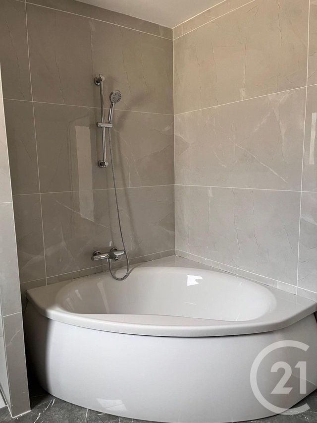 maison à vendre - 6 pièces - 137.5 m2 - ANNONAY - 07 - RHONE-ALPES - Century 21 Abita Immobilier