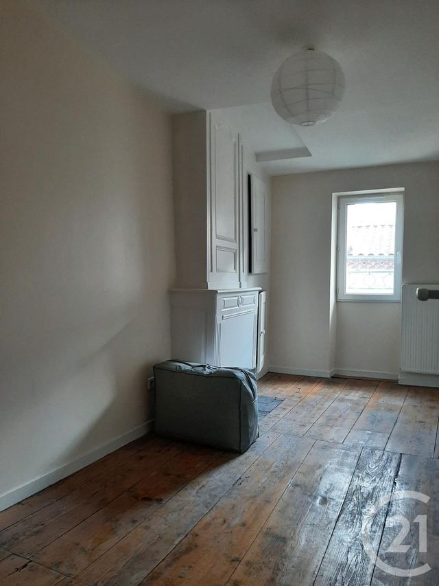 Appartement Duplex à louer - 4 pièces - 76.0 m2 - ANNONAY - 07 - RHONE-ALPES - Century 21 Abita Immobilier