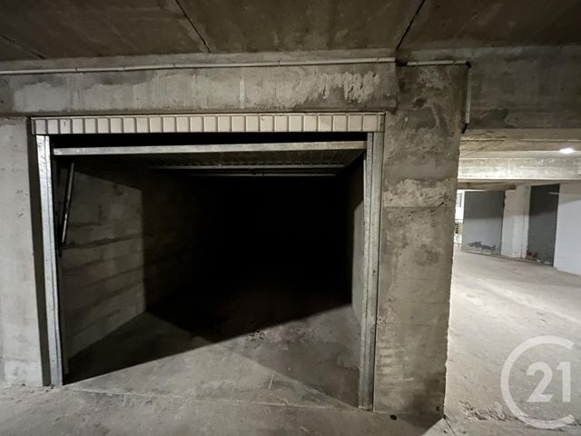 parking - ANNONAY - 07