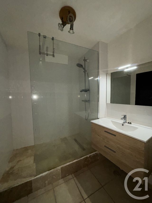 Appartement T2 à louer - 2 pièces - 54.0 m2 - BOURG ARGENTAL - 42 - RHONE-ALPES - Century 21 Abita Immobilier