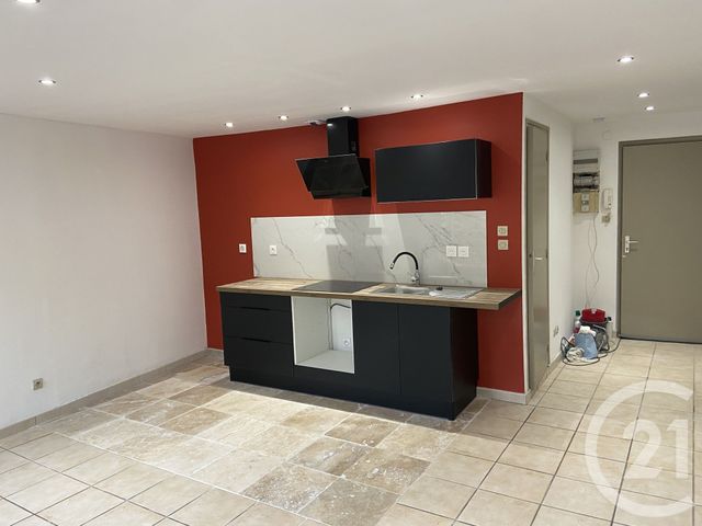 Appartement Studio à louer BOURG ARGENTAL