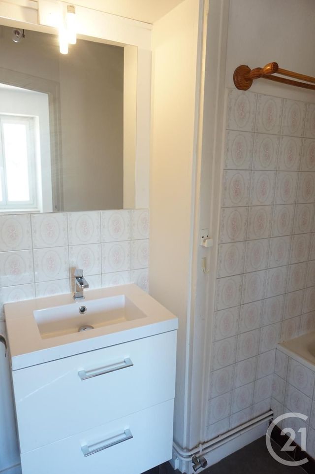 Appartement F2 à vendre - 3 pièces - 67.67 m2 - ANNONAY - 07 - RHONE-ALPES - Century 21 Abita Immobilier