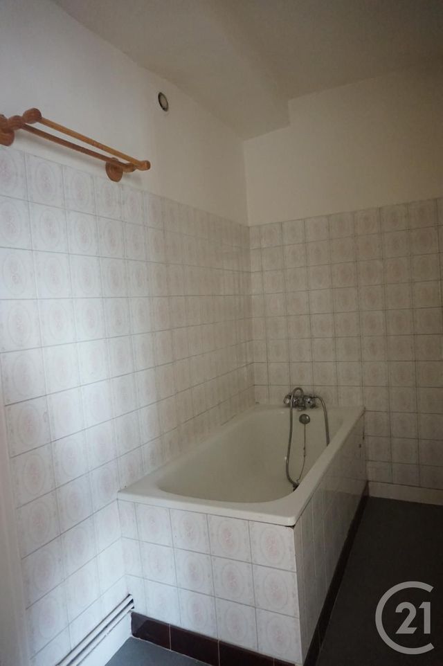 Appartement F2 à vendre - 3 pièces - 67.67 m2 - ANNONAY - 07 - RHONE-ALPES - Century 21 Abita Immobilier