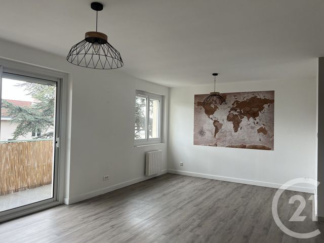 Appartement T3 à louer - 3 pièces - 74.0 m2 - ANNONAY - 07 - RHONE-ALPES - Century 21 Abita Immobilier