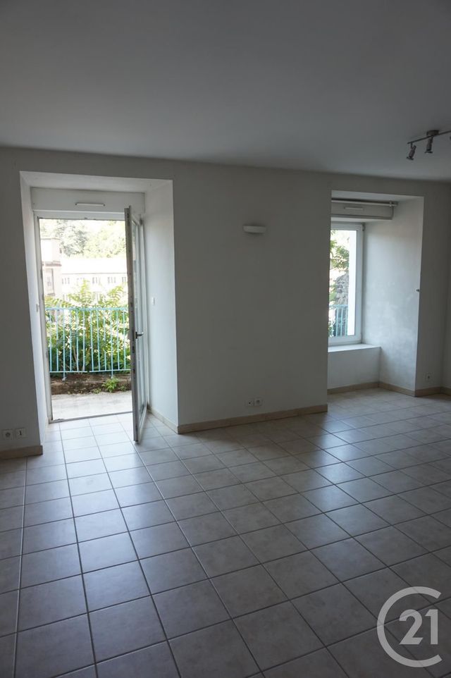 Appartement T2 à louer - 2 pièces - 46.0 m2 - ANNONAY - 07 - RHONE-ALPES - Century 21 Abita Immobilier