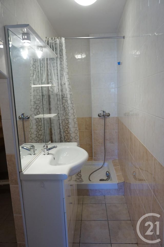 Appartement T2 à louer - 2 pièces - 46.0 m2 - ANNONAY - 07 - RHONE-ALPES - Century 21 Abita Immobilier