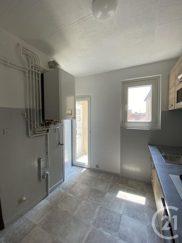 Appartement T3 à louer - 3 pièces - 71.0 m2 - ANNONAY - 07 - RHONE-ALPES - Century 21 Abita Immobilier