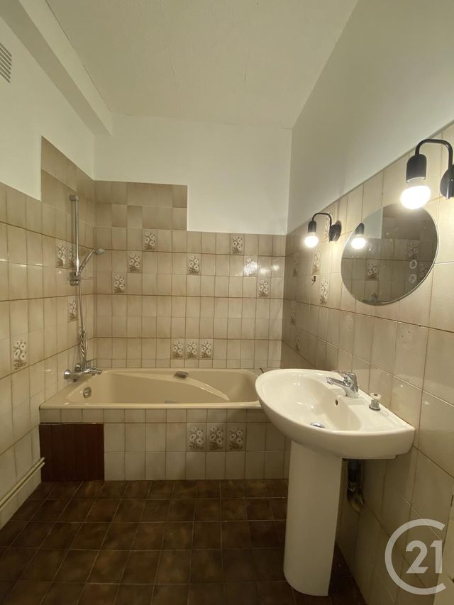 Appartement T3 à louer - 3 pièces - 71.0 m2 - ANNONAY - 07 - RHONE-ALPES - Century 21 Abita Immobilier