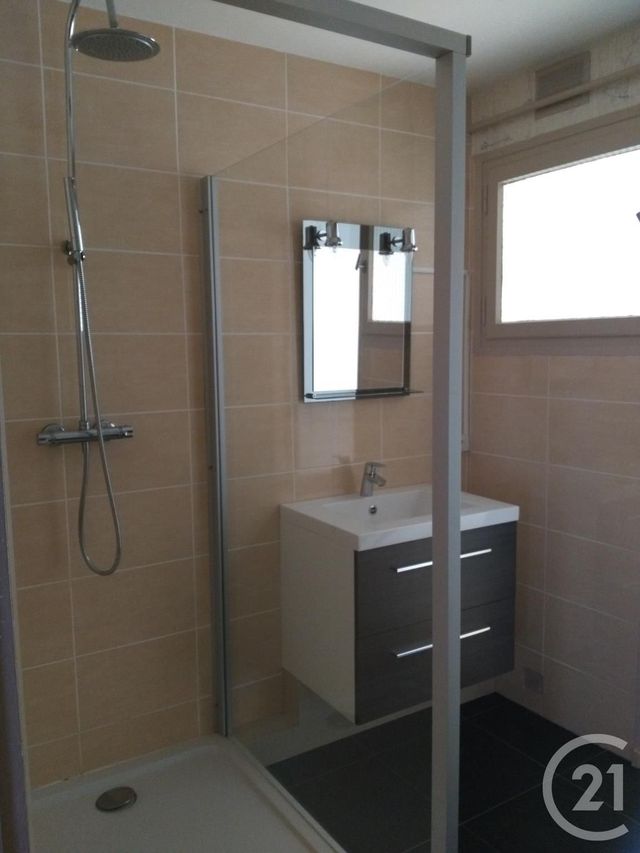 Appartement T3 à louer - 3 pièces - 79.44 m2 - ANNONAY - 07 - RHONE-ALPES - Century 21 Abita Immobilier