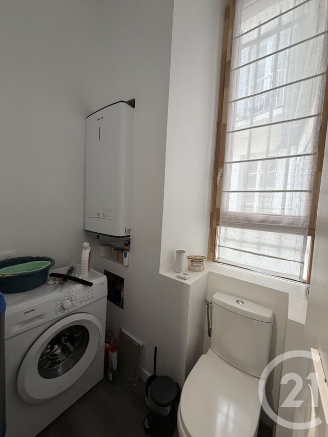 Appartement T1 à vendre - 1 pièce - 20.24 m2 - ANNONAY - 07 - RHONE-ALPES - Century 21 Abita Immobilier