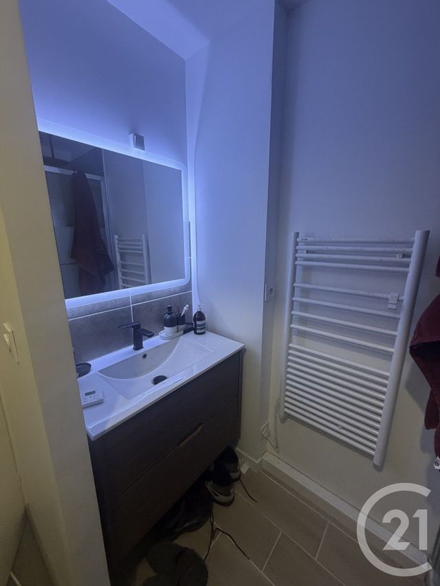 Appartement T1 à vendre - 1 pièce - 20.24 m2 - ANNONAY - 07 - RHONE-ALPES - Century 21 Abita Immobilier