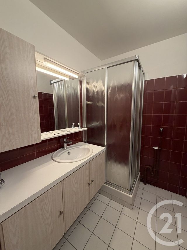 Appartement T4 à louer - 4 pièces - 85.06 m2 - ANNONAY - 07 - RHONE-ALPES - Century 21 Abita Immobilier