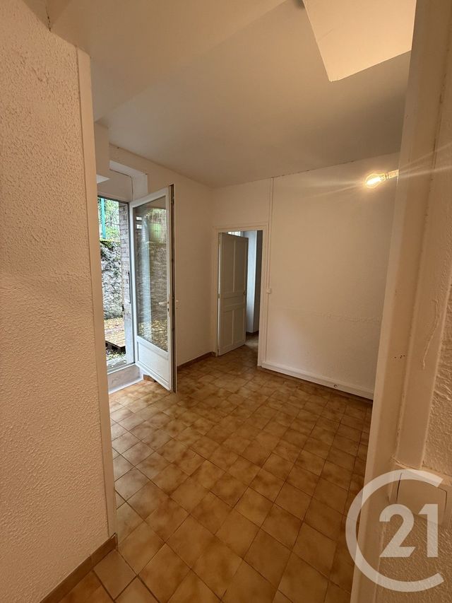 Appartement T3 à louer - 3 pièces - 66.0 m2 - SATILLIEU - 07 - RHONE-ALPES - Century 21 Abita Immobilier