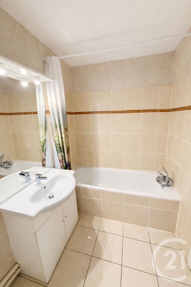 Appartement Studio à louer - 1 pièce - 30.82 m2 - ANNONAY - 07 - RHONE-ALPES - Century 21 Abita Immobilier