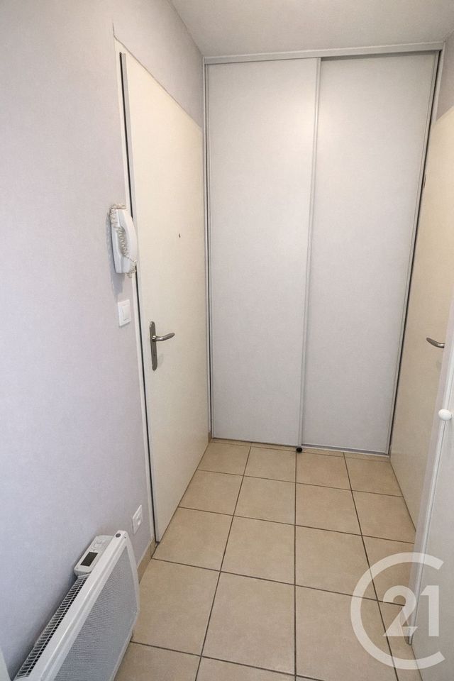 Appartement Studio à louer - 1 pièce - 30.82 m2 - ANNONAY - 07 - RHONE-ALPES - Century 21 Abita Immobilier