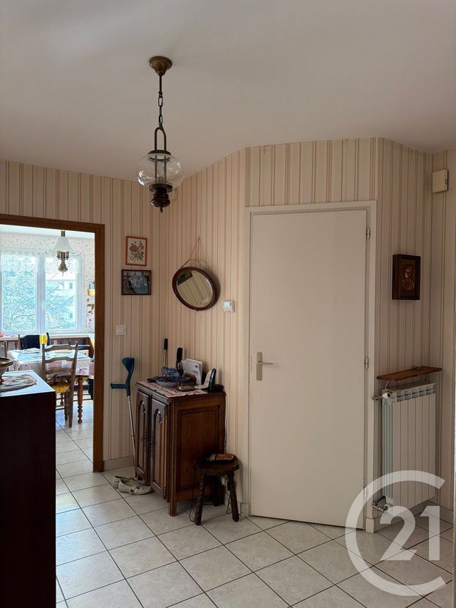 Appartement T3 à vendre - 5 pièces - 84.6 m2 - DAVEZIEUX - 07 - RHONE-ALPES - Century 21 Abita Immobilier