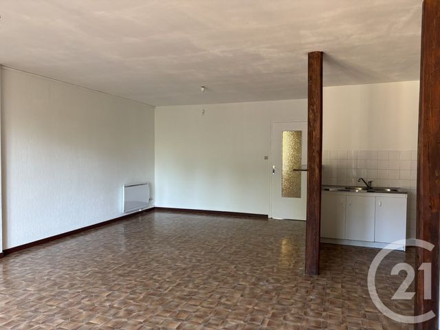 Appartement T3 à louer - 3 pièces - 87.7 m2 - ST JULIEN MOLIN MOLETTE - 42 - RHONE-ALPES - Century 21 Abita Immobilier