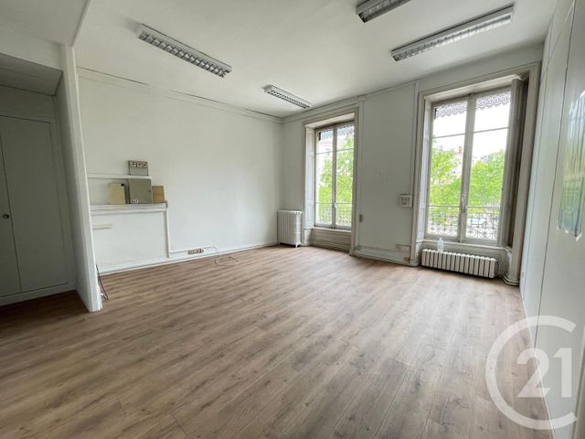 Appartement Local à vendre - 7 pièces - 270.0 m2 - ANNONAY - 07 - RHONE-ALPES - Century 21 Abita Immobilier