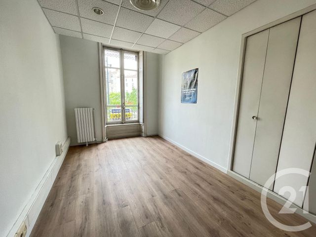 Appartement Local à vendre - 7 pièces - 270.0 m2 - ANNONAY - 07 - RHONE-ALPES - Century 21 Abita Immobilier