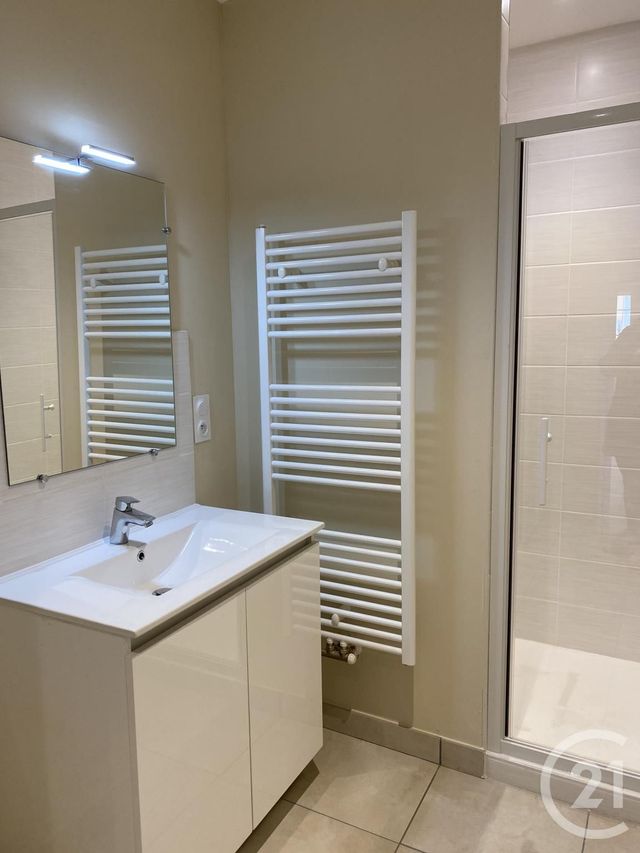 Appartement T3 à louer - 3 pièces - 68.82 m2 - ANNONAY - 07 - RHONE-ALPES - Century 21 Abita Immobilier