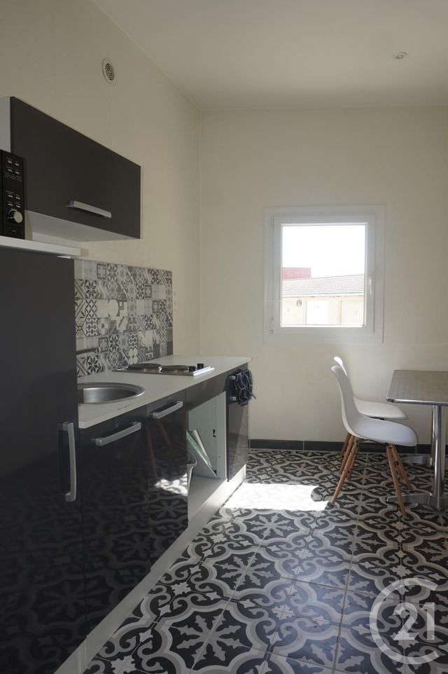 Appartement T2 à louer - 2 pièces - 32.0 m2 - ANNONAY - 07 - RHONE-ALPES - Century 21 Abita Immobilier