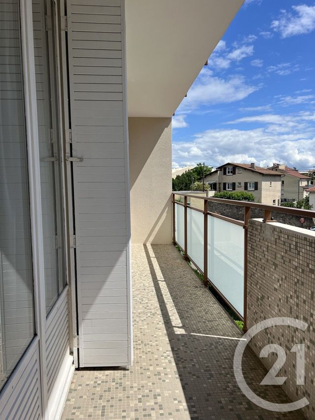 Appartement T4 à louer - 4 pièces - 89.6 m2 - ANNONAY - 07 - RHONE-ALPES - Century 21 Abita Immobilier
