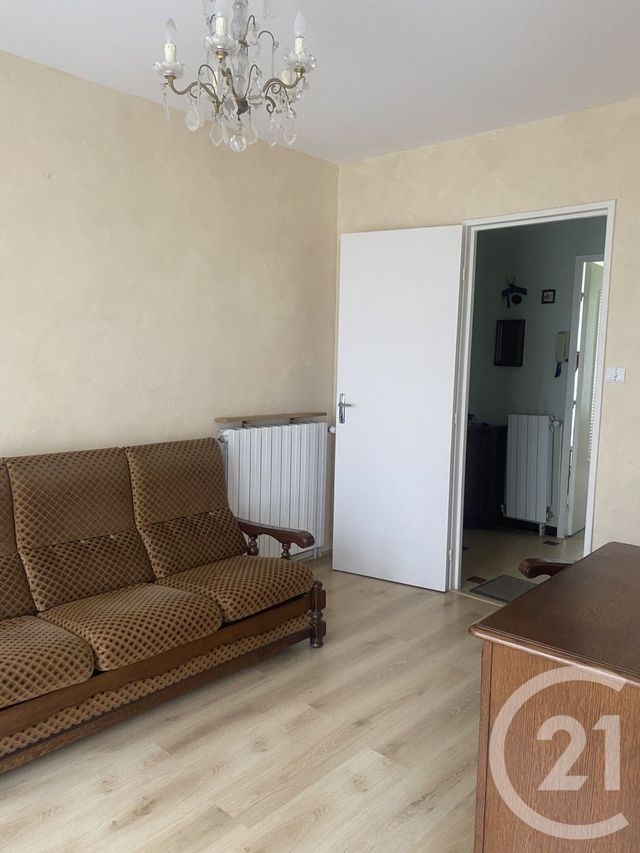 Appartement T4 à louer - 4 pièces - 89.6 m2 - ANNONAY - 07 - RHONE-ALPES - Century 21 Abita Immobilier