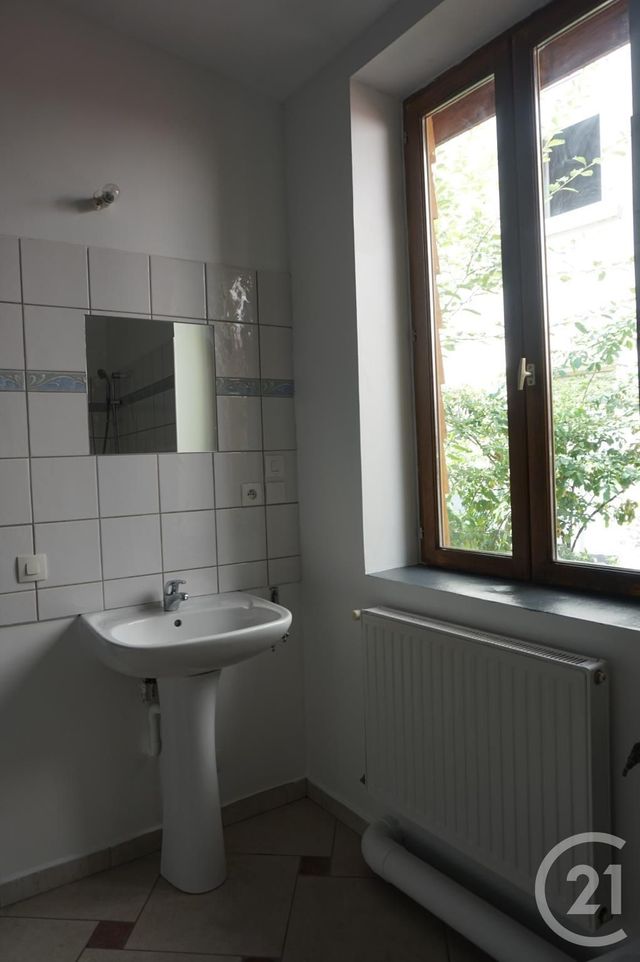 Appartement F2 à louer - 2 pièces - 45.0 m2 - ANNONAY - 07 - RHONE-ALPES - Century 21 Abita Immobilier