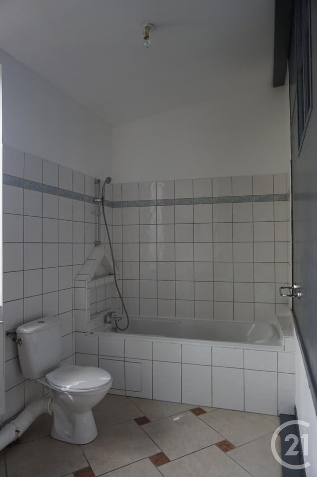Appartement F2 à louer - 2 pièces - 45.0 m2 - ANNONAY - 07 - RHONE-ALPES - Century 21 Abita Immobilier