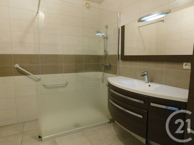 Appartement T3 à louer - 3 pièces - 92.0 m2 - ANNONAY - 07 - RHONE-ALPES - Century 21 Abita Immobilier