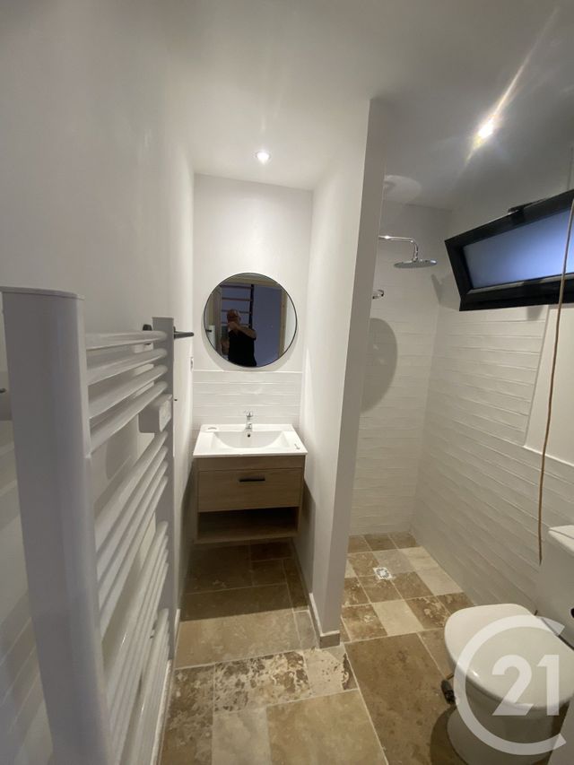 Appartement T2 à louer - 2 pièces - 28.0 m2 - ANNONAY - 07 - RHONE-ALPES - Century 21 Abita Immobilier